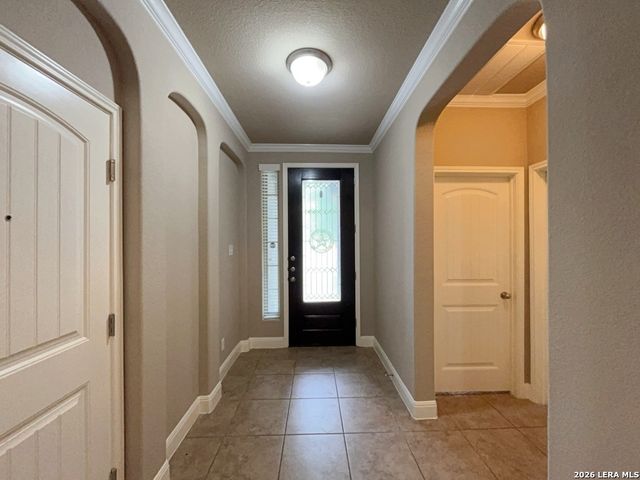 10114 Shawnee Bluff, Converse, TX 78109
