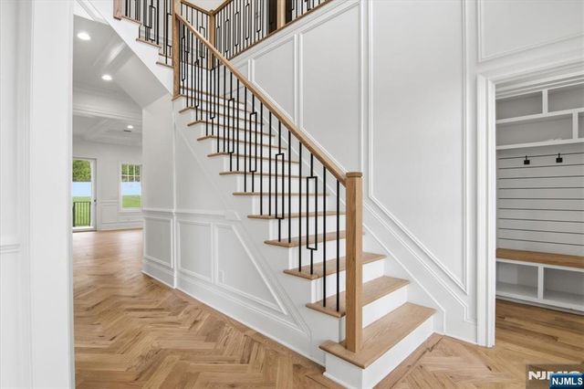 76 Hillside Avenue, Livingston, NJ 07039
