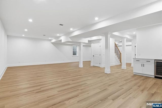 76 Hillside Avenue, Livingston, NJ 07039