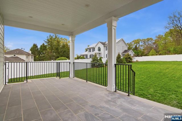 76 Hillside Avenue, Livingston, NJ 07039