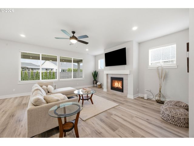 13727 Ne 101ST Dr, Vancouver, WA 98682