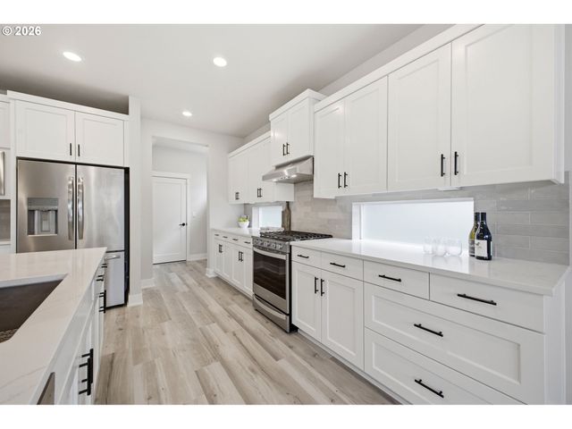 13727 Ne 101ST Dr, Vancouver, WA 98682