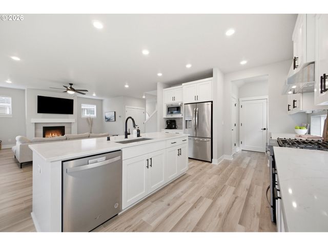 13727 Ne 101ST Dr, Vancouver, WA 98682