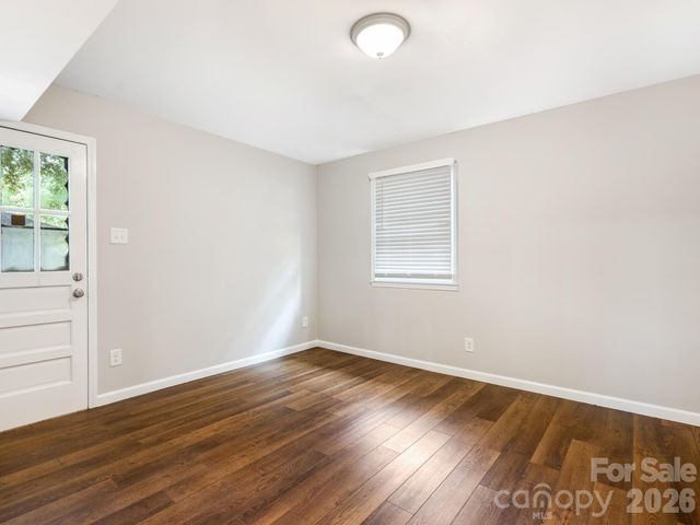 7518 Riding Trail Road, Charlotte, NC 28212