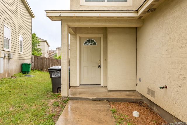 5018 Summit Pass Apt 2, San Antonio, TX 78229