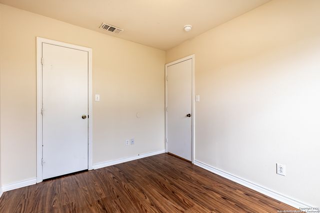 5018 Summit Pass Apt 2, San Antonio, TX 78229