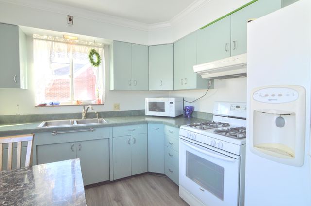 332 Swan Circle, Elsmere, KY 41018