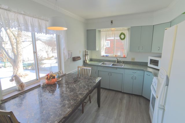 332 Swan Circle, Elsmere, KY 41018