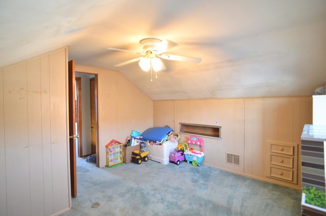 332 Swan Circle, Elsmere, KY 41018