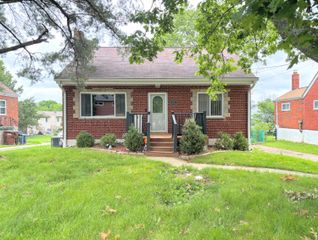 332 Swan Circle, Elsmere, KY 41018