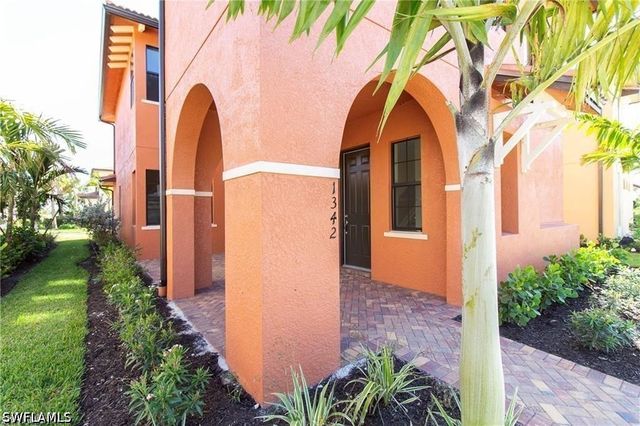 1342 Kendari TER, Naples, FL 34113
