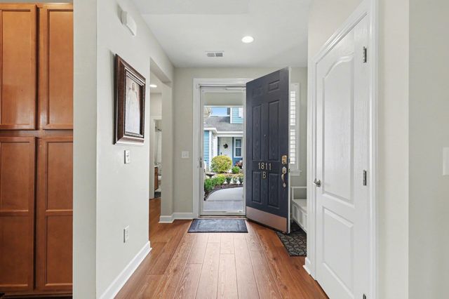 1811 B High St., Myrtle Beach, SC 29577