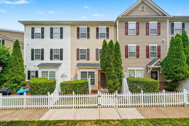 1130 Renewal Place 106, Raleigh, NC 27603