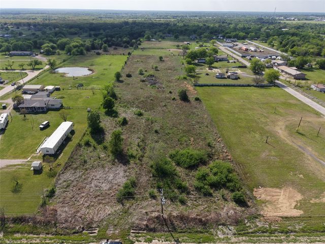8994 FM 751, Quinlan, TX 75474