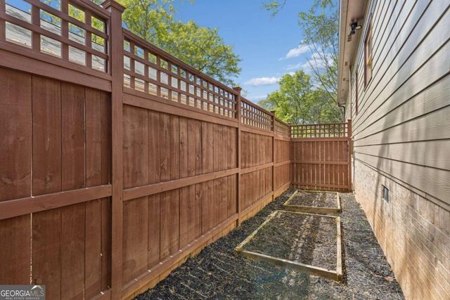 121 Warren Street NE, Atlanta, GA 30317