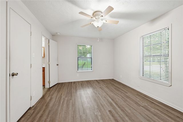 400 and 402 South Ennis Street, Bryan, TX 77803