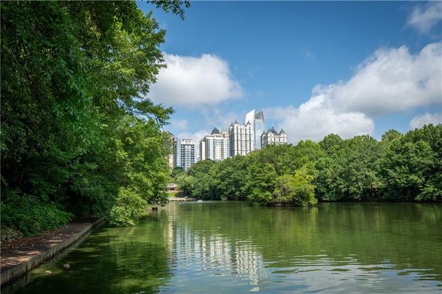 1348 Berwick NE Avenue, Atlanta, GA 30306