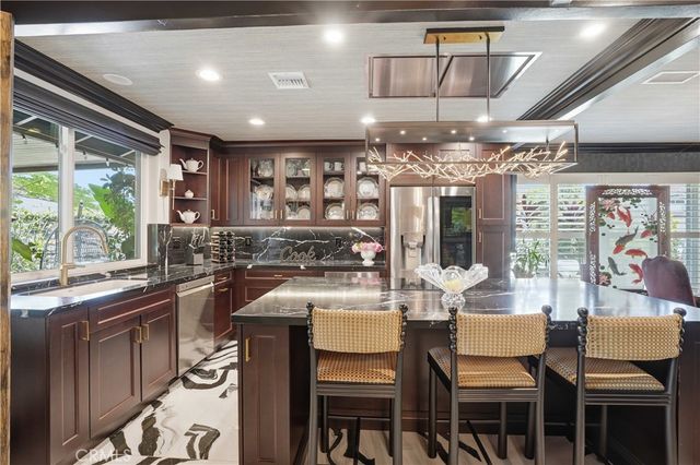 2888 N Wyngate, Orange, CA 92867