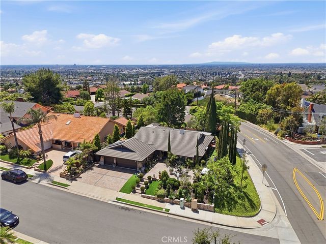2888 N Wyngate, Orange, CA 92867