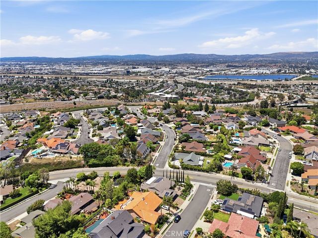 2888 N Wyngate, Orange, CA 92867