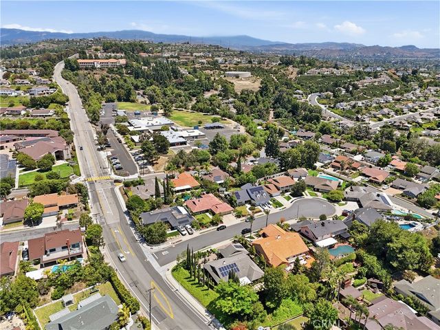 2888 N Wyngate, Orange, CA 92867