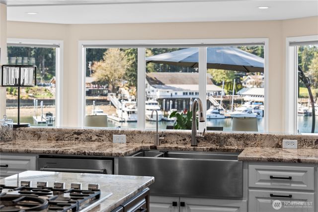 7810 Goodman Drive NW, Gig Harbor, WA 98332