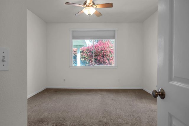 7105 Cedar Garden Ct, Citrus Heights, CA 95621