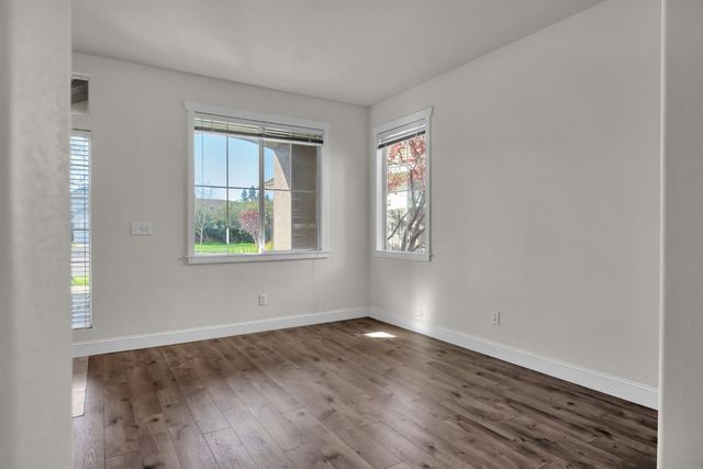 7105 Cedar Garden Ct, Citrus Heights, CA 95621