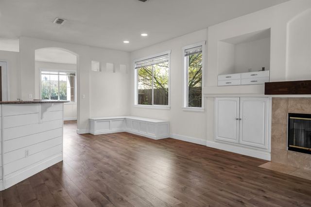 7105 Cedar Garden Ct, Citrus Heights, CA 95621