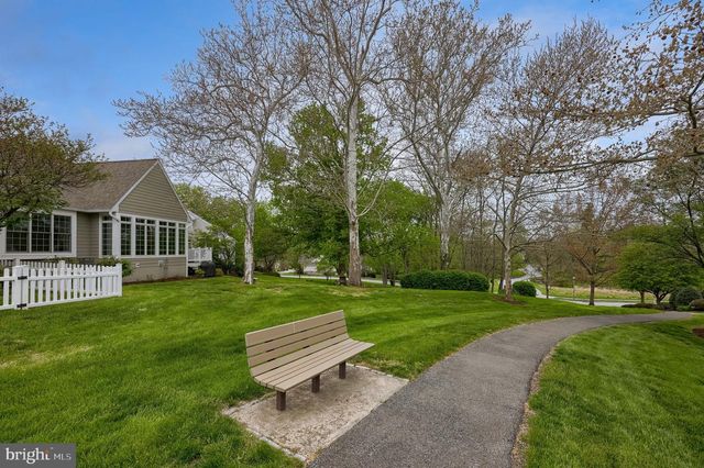 11 HIDDEN GRN, Lancaster, PA 17602