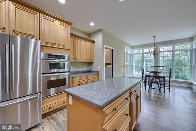 11 HIDDEN GRN, Lancaster, PA 17602
