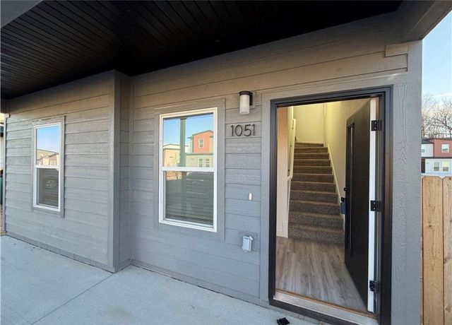 1051 States Avenue, Bentonville, AR 72713