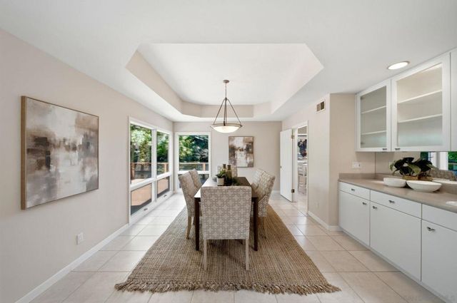425 Loma Larga, Solana Beach, CA 92075