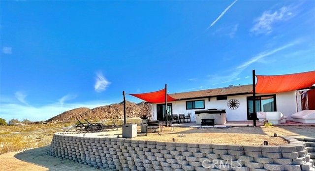 61910 Sunburst Circle, Joshua Tree, CA 92252