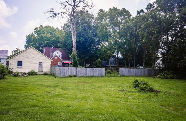 615 N Main Street, Lawrenceburg, KY 40342