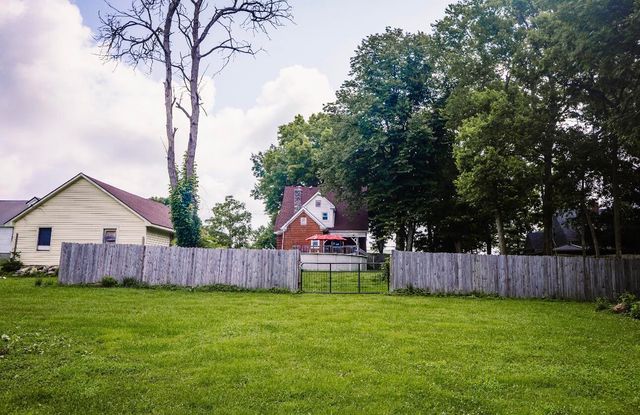 615 N Main Street, Lawrenceburg, KY 40342