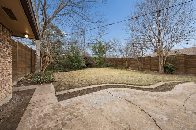 9321 Springwater Drive, Dallas, TX 75228