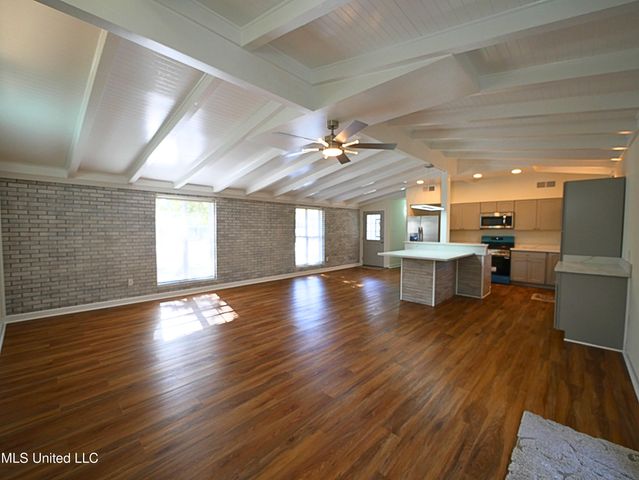 8820 Manoo Place, Diamondhead, MS 39525