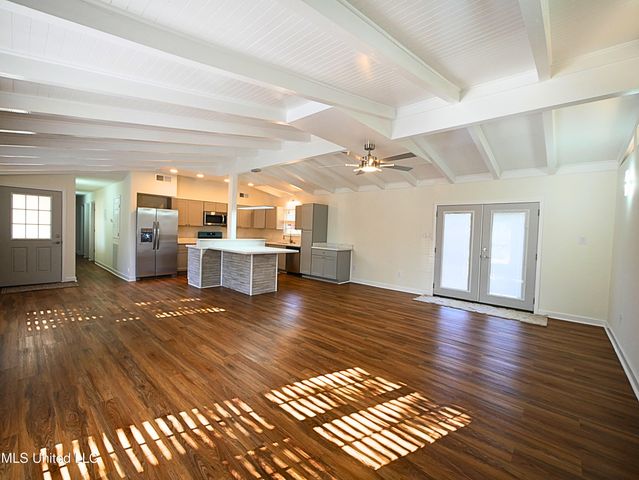 8820 Manoo Place, Diamondhead, MS 39525