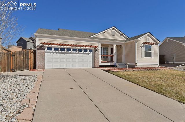 5507 Anna Lee Way, Colorado Springs, CO 80923