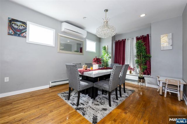 32 Newfield Street, East Orange, NJ 07017