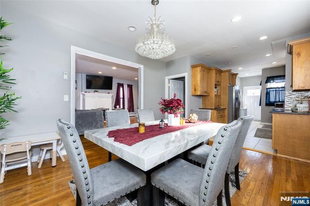 32 Newfield Street, East Orange, NJ 07017