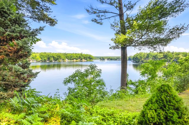 5375 Front Street, Croton Twp, MI 49337