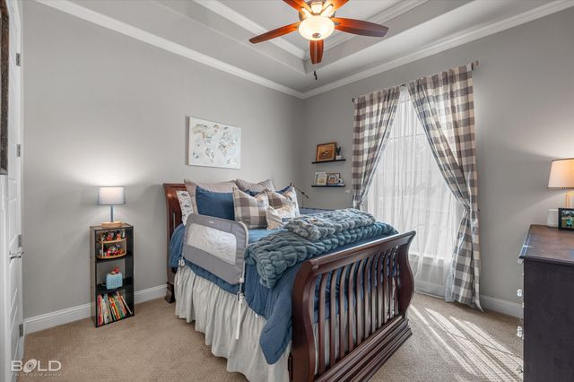 410 Oakwood Trace Court, Shreveport, LA 71106