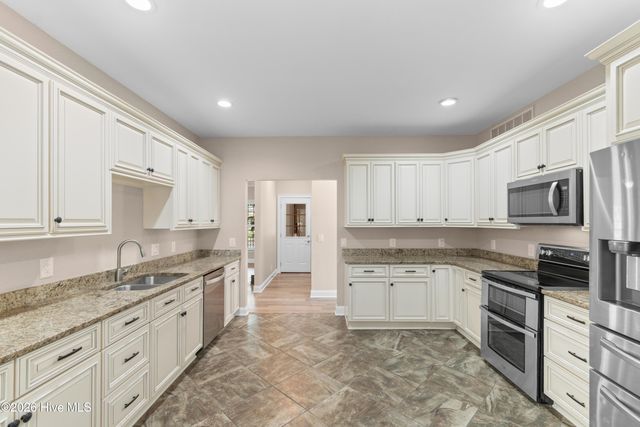 1308 Harbour Watch SW, Calabash, NC 28467