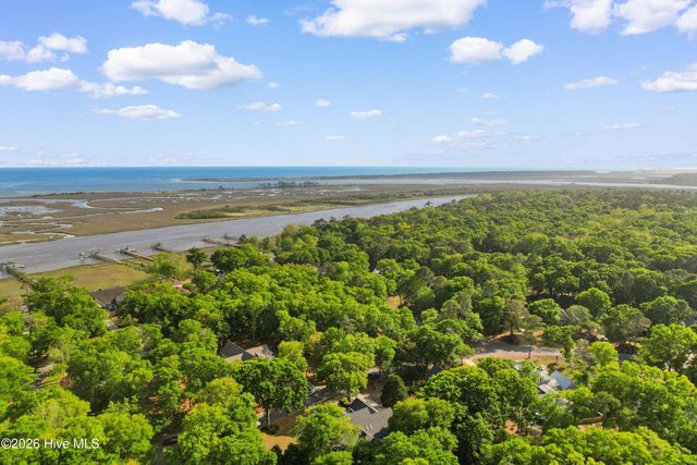 1308 Harbour Watch SW, Calabash, NC 28467