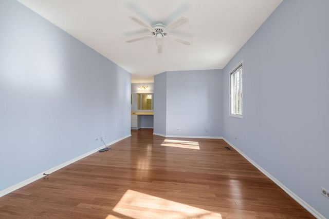 1008 Churchill Drive, Naperville, IL 60563