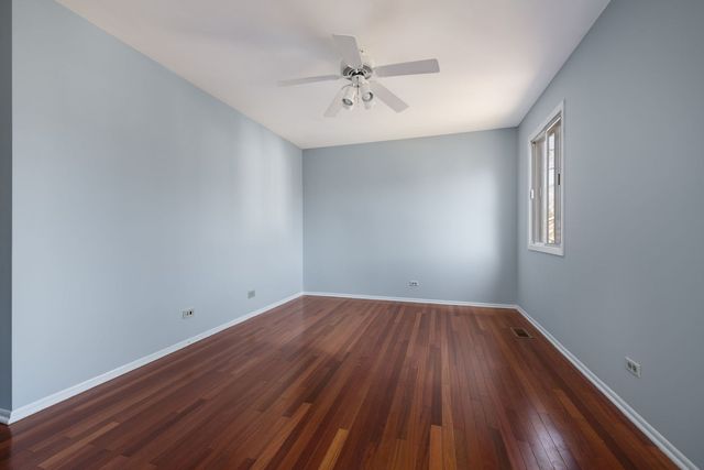 1008 Churchill Drive, Naperville, IL 60563