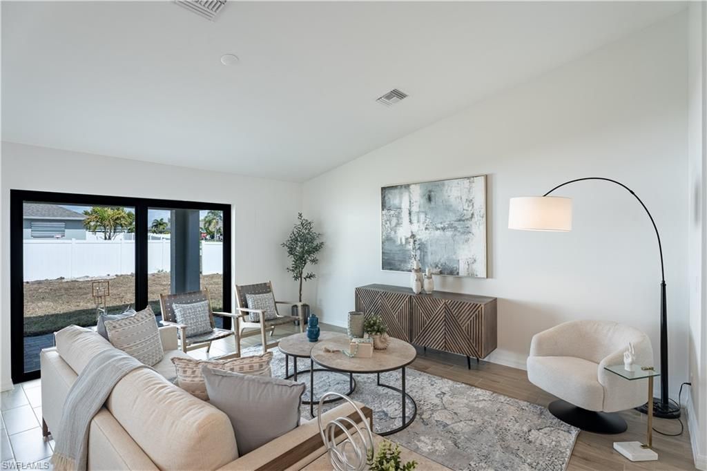 Image 9 of property listing at 1714 NE 13th PL, Cape Coral, FL 33909