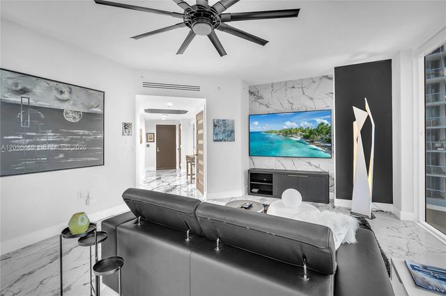 333 Las Olas Way 1207, Fort Lauderdale, FL 33301